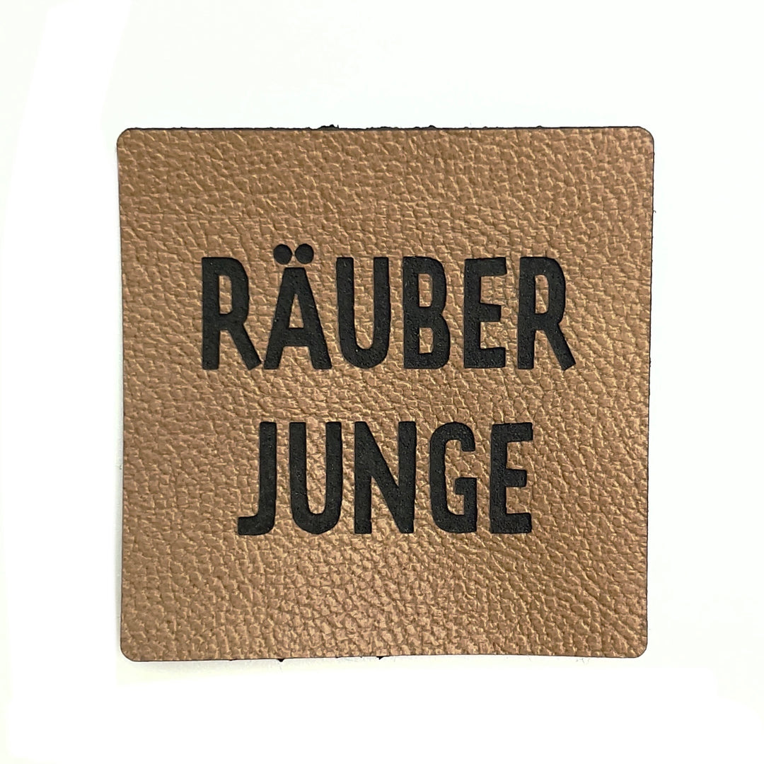 1 Kunstlederlabel "Räuberjunge" - Braun