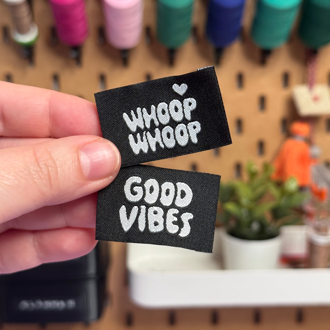 Webpatch zum Aufnähen  „Good Vibes" - Schwarz