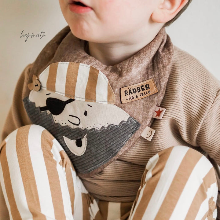 1 Kunstlederlabel "RÄUBER wild&frech" - Braun