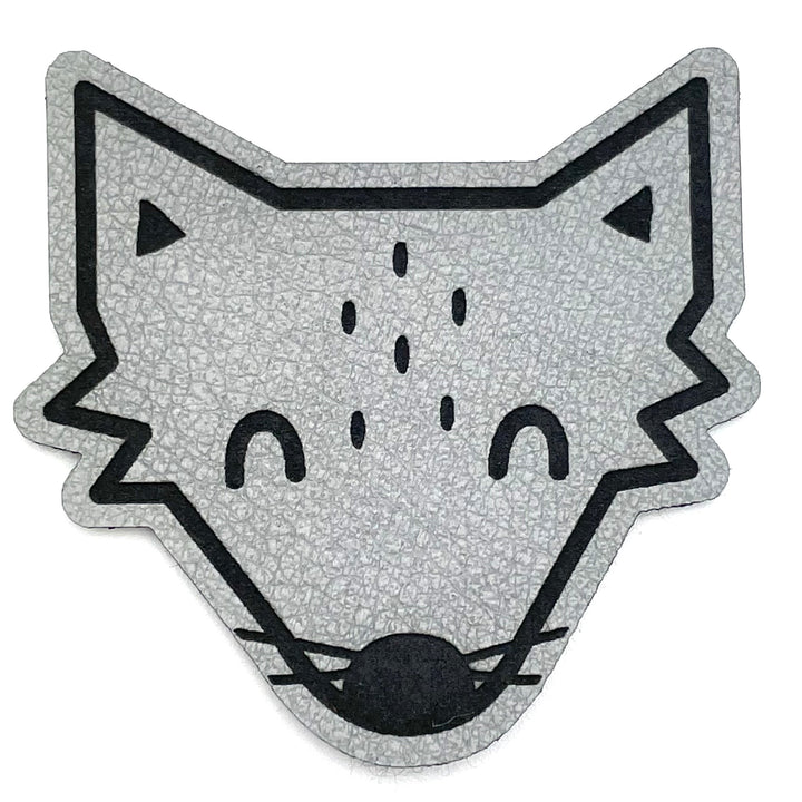 1 Kunstlederlabel "Fuchswolf" - Grau